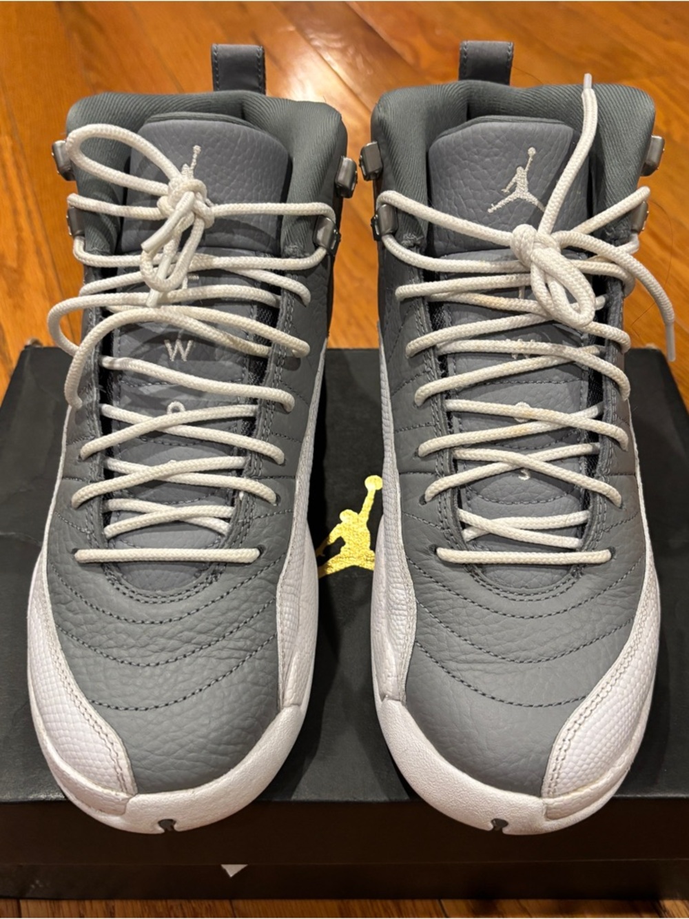 Air Jordan 12 Retro (GS) size 7y